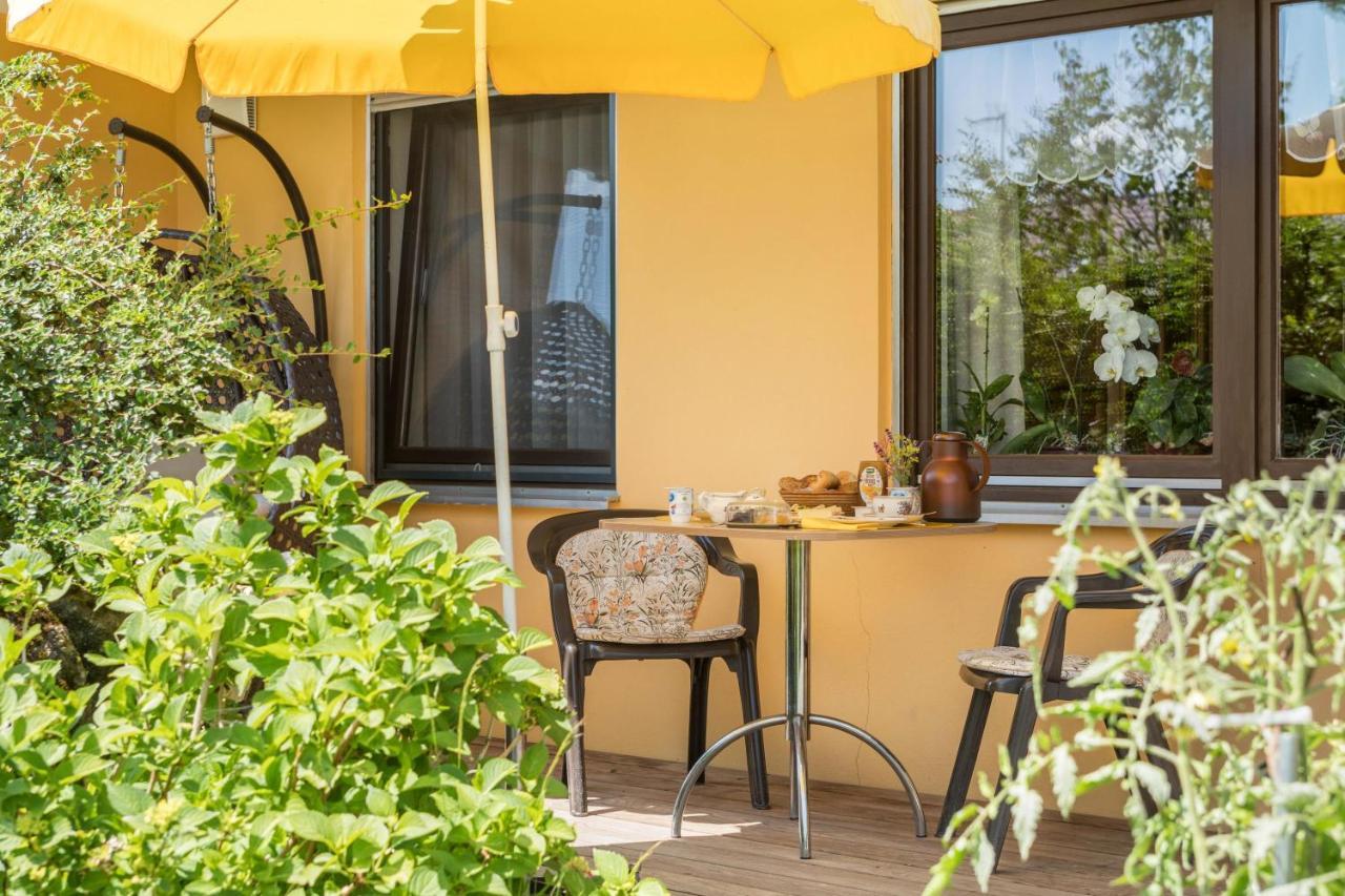 Bett Und Fruehstueck Bei Gertrud Apartment Hergensweiler Ngoại thất bức ảnh