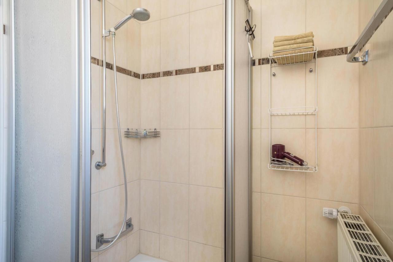 Bett Und Fruehstueck Bei Gertrud Apartment Hergensweiler Ngoại thất bức ảnh